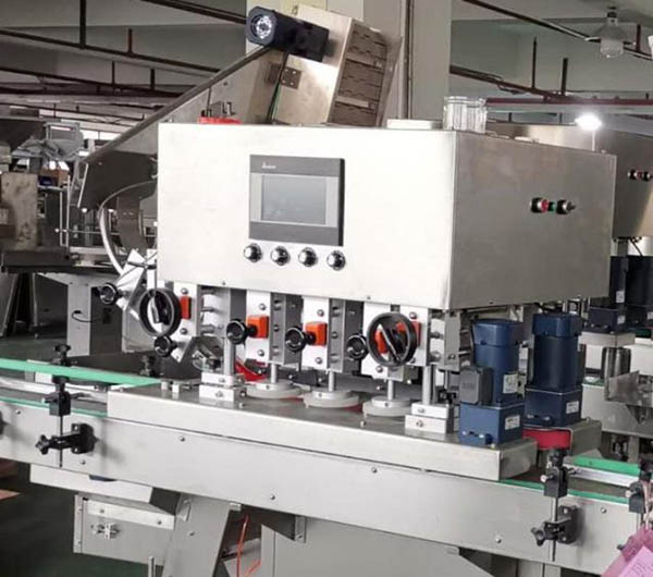 Automatic Capping Machine25