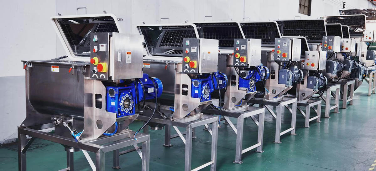 TDPM Series Powder Ribbon Mixing Machine9