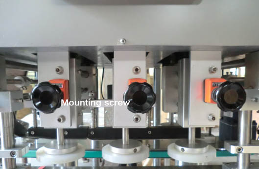 Automatic Capping Machine37